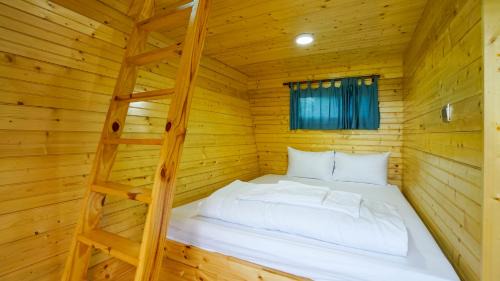 Ba Vi Villa | Bavi Myan Maison Venuestay