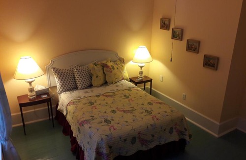 Georgetown Bed & Breakfast | Baxter's Brewhouse Inn