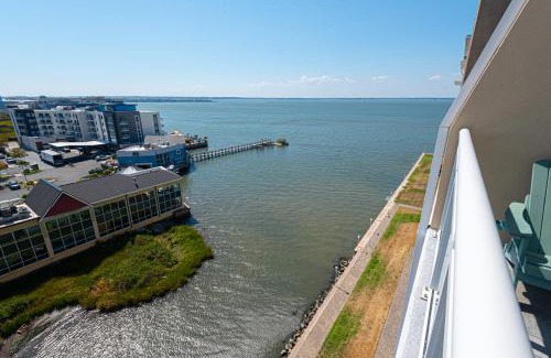 Midtown Ocean City Apartment | Bay Front Paradise Penthouse Unit