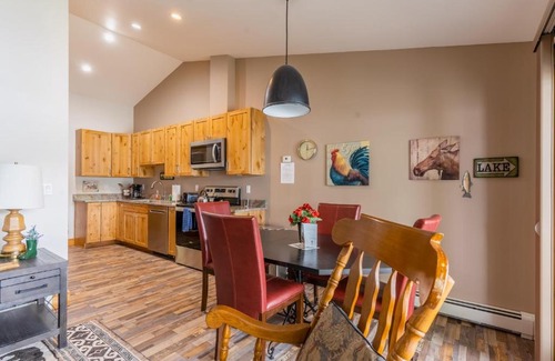 Whitefish Hotel | Bay Point Lakefront 3C Up