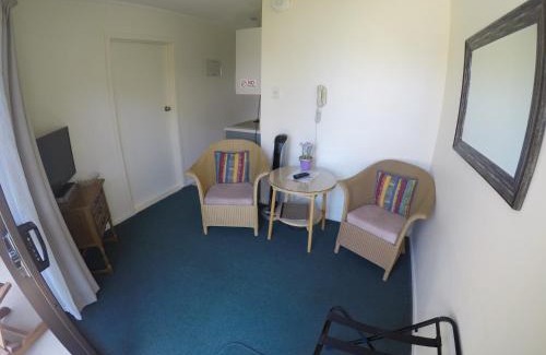 Paihia Hotel | Bay Sands Seafront Studios