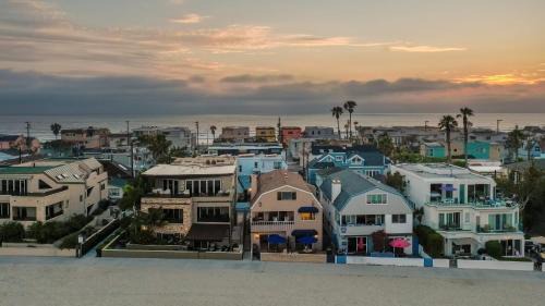 Central Mission Beach House | Bay View Buyout A by AvantStay Mission Beach Home on the Sand Sleeps 20