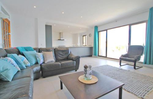 Aduanas Apartment | Bay View