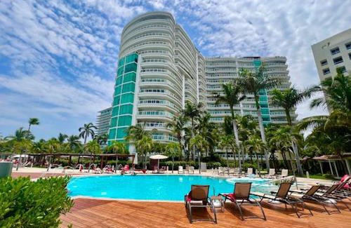 Ixtapa Apartment | Bay View Grand Marina- 3 bedrooms with jacuzzi-602S