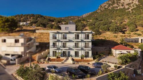 Himare Hotel | Bay View Hotel