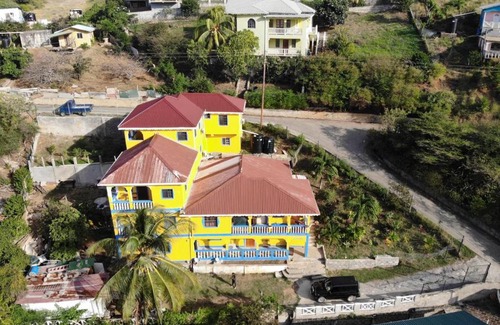 Charlestown House | Bay View Studio Apartment 3B - Canouan Island