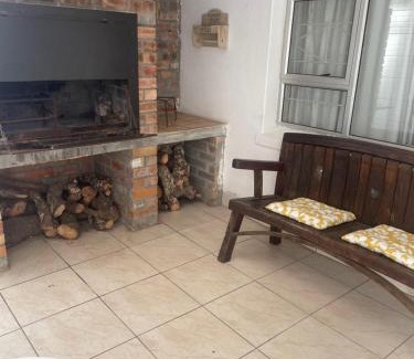 Gordons Bay Central Apartment | Baybreeze Flatlet