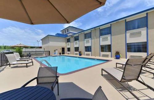 Ardmore Hotel | Baymont by Wyndham Ardmore I-35