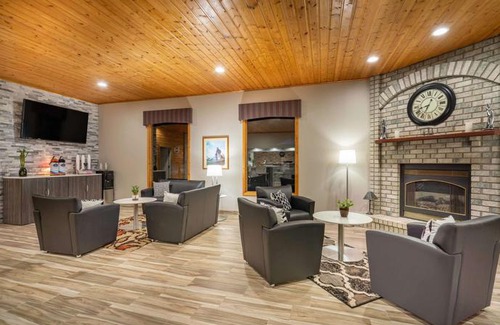Baldwin Hotel | Baymont by Wyndham Baldwin