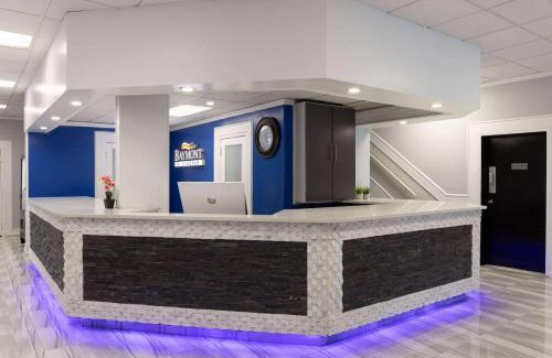 Edson Hotel | Baymont by Wyndham Edson