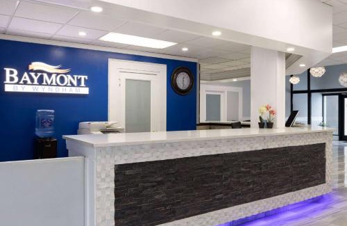 Edson Hotel | Baymont by Wyndham Edson