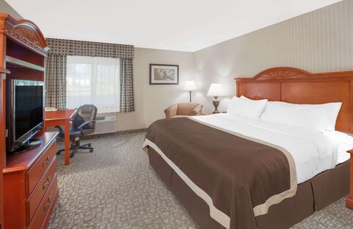 Jackson Hotel | Baymont by Wyndham Jackson