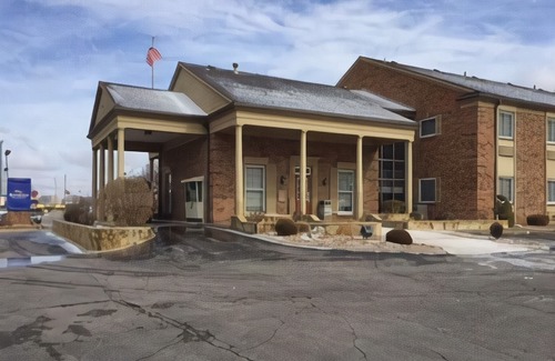 Shawnee Heights Hotel | Baymont by Wyndham Kansas City KU Medical Center