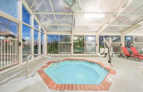 Litchfield Hotel | Baymont by Wyndham Litchfield