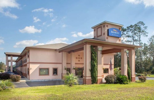 Midway Hotel | Baymont by Wyndham Midway
