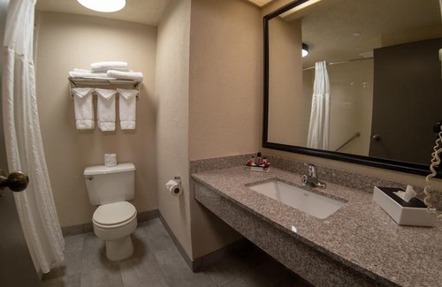 Shakopee Hotel | Baymont by Wyndham Shakopee