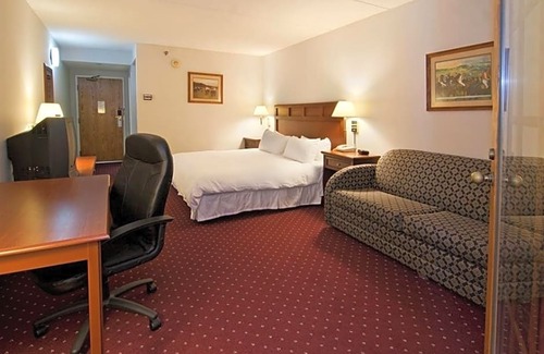 Shakopee Hotel | Baymont by Wyndham Shakopee