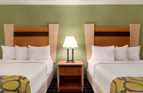 North Dartmouth Hotel | Baymont by Wyndham North Dartmouth