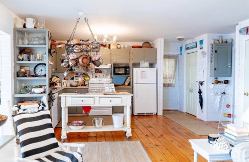 Corran Ban House | Bayside Breeze with Beach Access