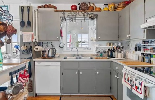 Corran Ban House | Bayside Breeze with Beach Access