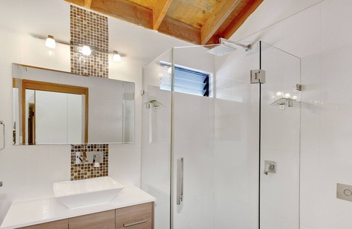 North Haven House | Bayside Delight North Haven