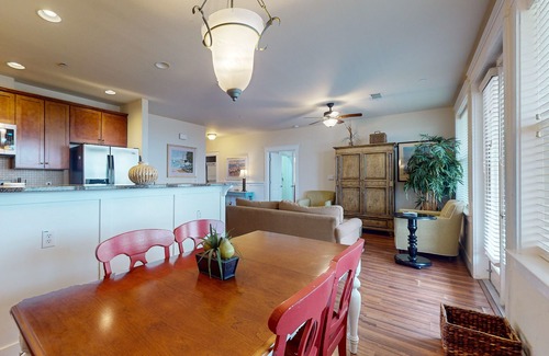 Red Fish Cove Condo | Bayside dog-friendly condo w/views, pool & hot tub - walk to beach & Beach Club