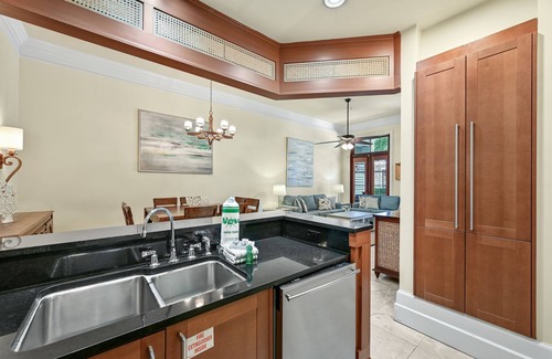 Baytowne Wharf Condo | Bayside Gated Resort ~ Chef's Kitchen ~ Private Patio