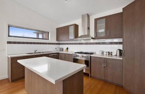 Portarlington House | Bayside Haven