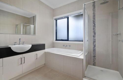 Portarlington House | Bayside Haven
