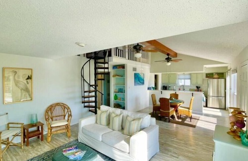 Galveston House | Bayside home on nature preserve, with unobstructed views of gorgeous sunset.