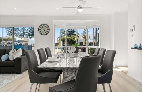 Vincentia House | Bayswater Beach House 2 by Experience Jervis Bay