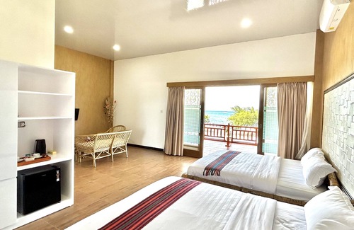 Labuhan Pandan Resort | Bayview Beach Resort East Lombok