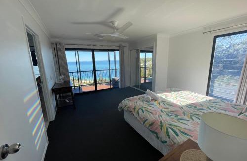 Brisbane Waterfront House | Bayview Breeze