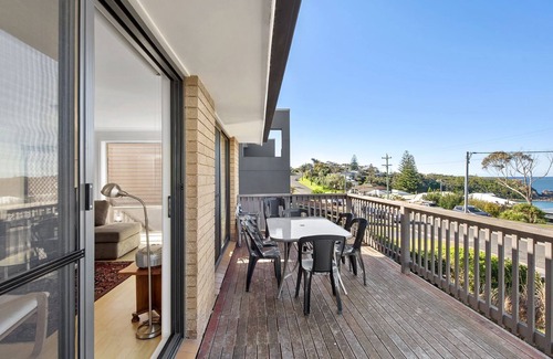 Mollymook Beach House | Bayview - Magnificent Mollymook Beach