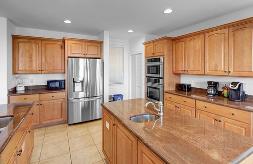Meadows House | Bayview Manor at Paradise Harbor with Private Pool and Dock!