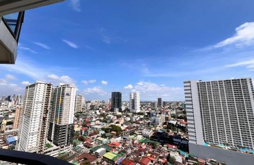 Pasay Apartment | Bayview near PICC CCP starcity OKADA Airport MOA