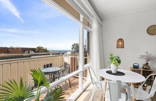 Geelong Apartment | Bayview Waterfront Apartment Geelong