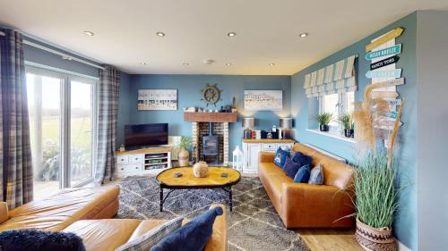 Filey House | Baywatch and Baybreak