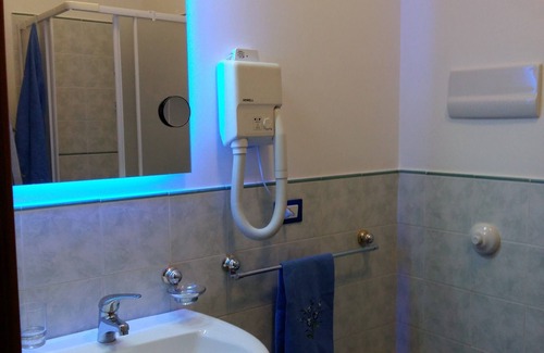 Castellammare Apartment | BB45 LT - Palermo Center
