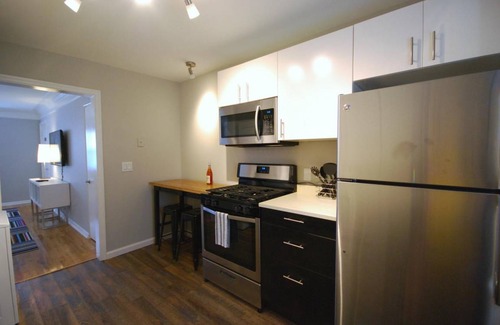 Brookwood Apartment | (BCD1b) Save Your Marriage! Be in Your Own Space in the Perfect Getaway