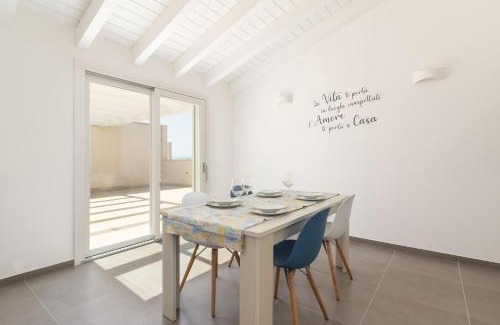 Selargius House | Bcolors Rooms, Selargius Is Corrias