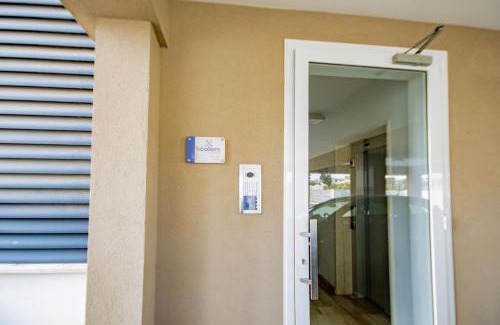 Selargius House | Bcolors Rooms, Selargius Is Corrias