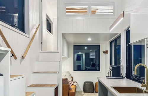 Moonbah House | Be captivated by the incredible beauty of the Snowies inThe Cozy Den,