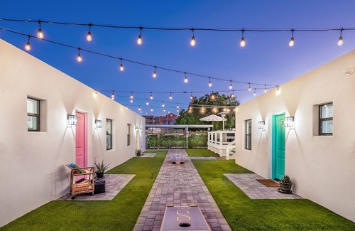 Downtown Condo | Be in the Heart Of Chandler, Walking Distance to Golf, Shops, Resturants, & More