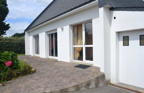 Guidel-Plages House | Beach 500 m, House 3*, 4 Bedrooms (1 on ground floor) for 2 to 8 people, WIFI, Garden, garage