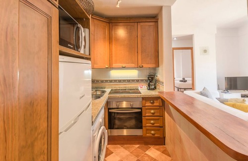 Nerja Apartment | Beach across the street - air con - good Wifi - center - 2 bedrooms - sea view