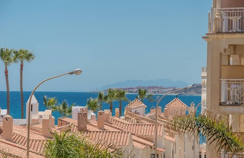 Nerja Apartment | Beach across the street - air con - good Wifi - center - 2 bedrooms - sea view