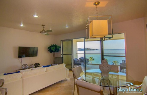 San Carlos Apartment | Beach and Ocean View Playa Blanca Condo