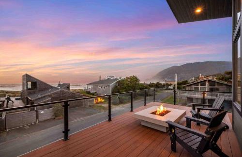 Manzanita House | Beach Ball