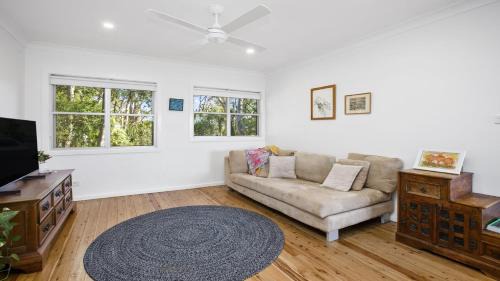 Killcare House | Beach Bay and Bush at Killcare
